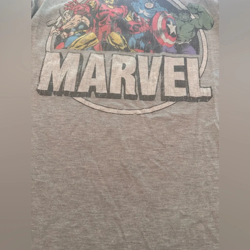 Marvel Brand  By Marvel Unisex T Shirt  Size Medium - Picture 9 of 10
